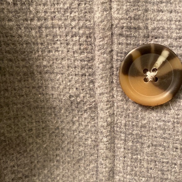 4-Pocket Gray Shacket - Picture 7 of 13